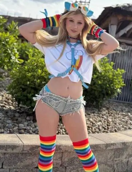 BAKIRKÖY VIP Escort BERRAK - Doğrulanmış Model